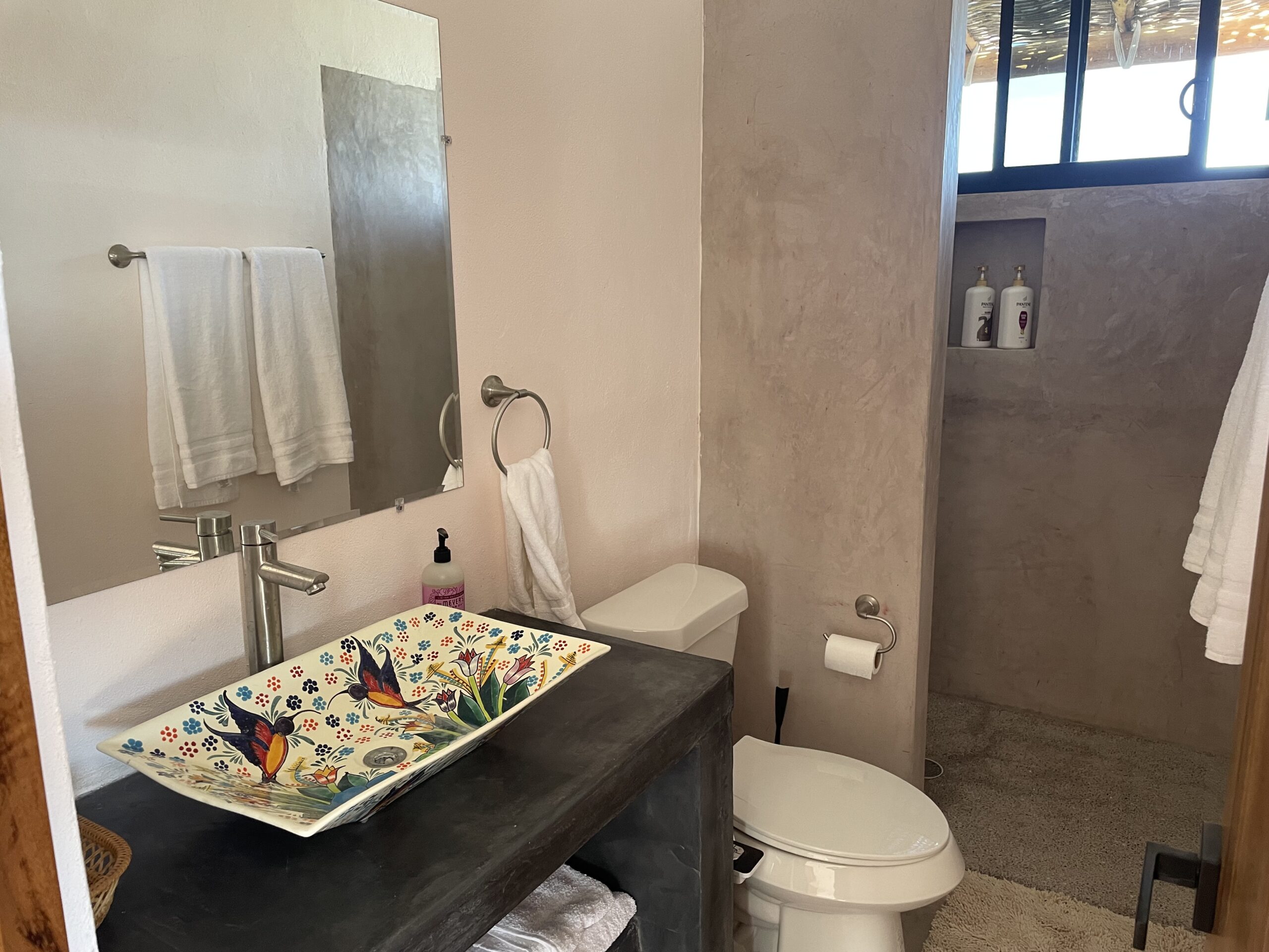 Casa Sirena living space